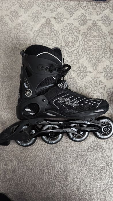 Rolikli konki FILA – premium brend, deyarli yangi, 44 razmer,