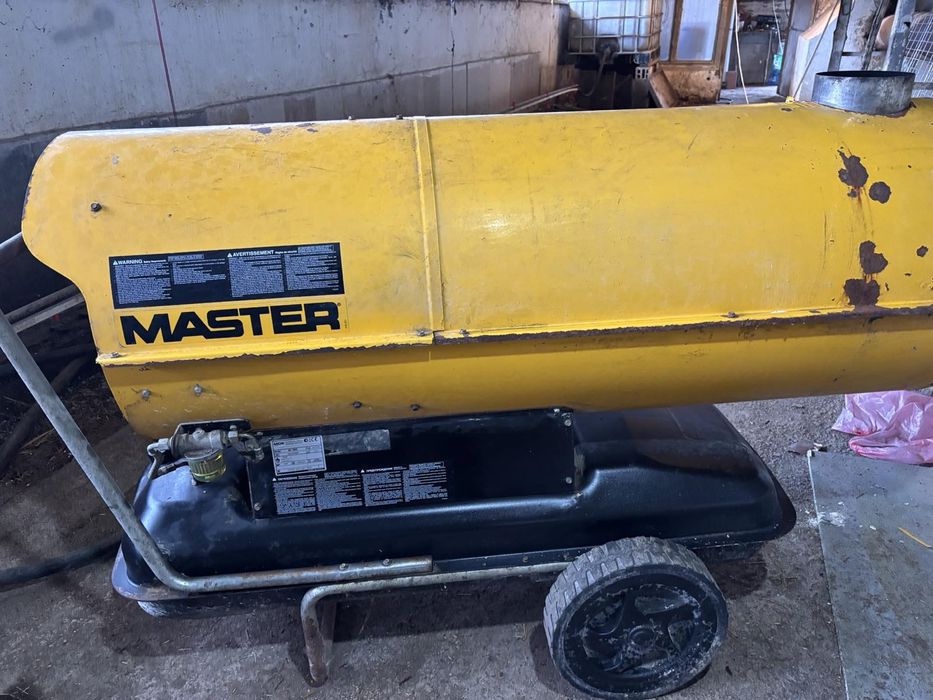 Дизелова печка Master 81kW