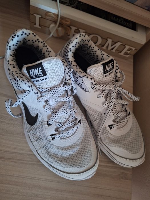 Маратонки Nike 38н.