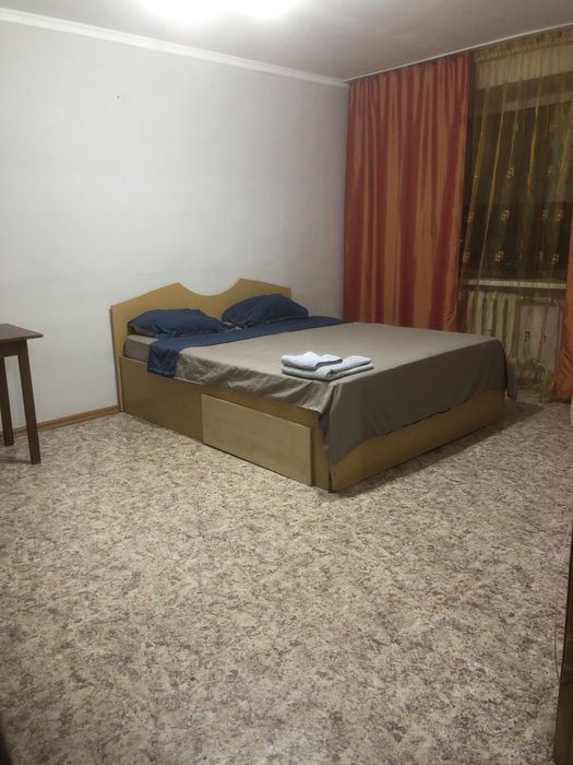 Сдам 1 ком квартиру посуточно