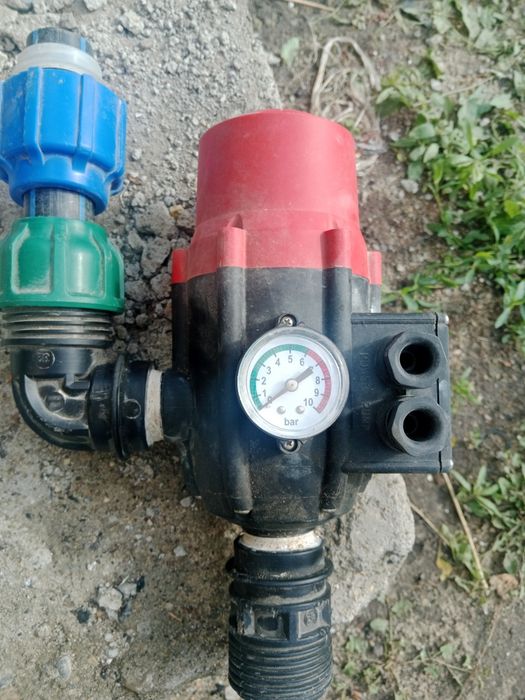 Продам пресс контроль для воды рабочий