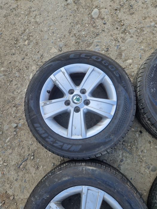 Roti aliaj Skoda Octavia R15