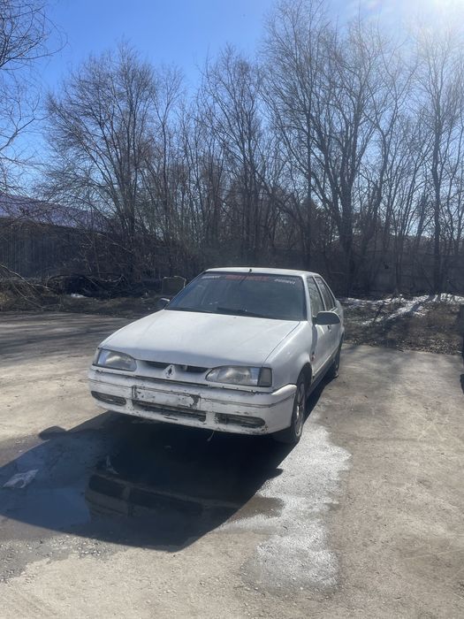 Продам Рено19 срочно