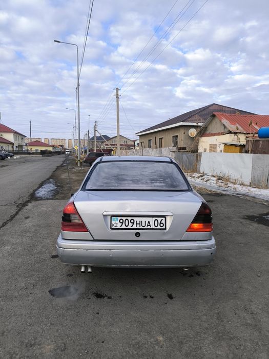 Mercedes Benz W202 C200