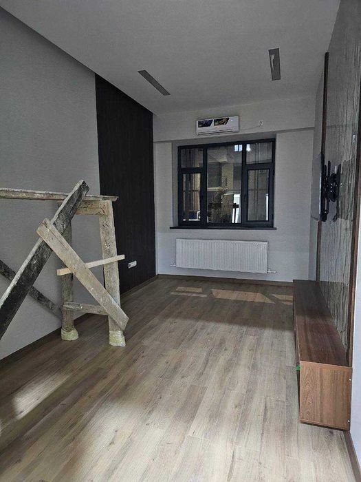 Офис ЖК New Life, 150 м² 1-этаж+цокольный этаж ремонт 2 входа 2 линия