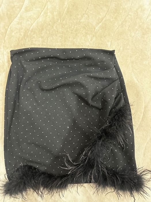 Стилна пола с пера