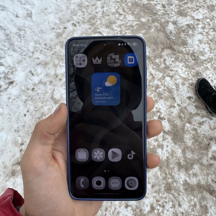 Samsung s21 fe 8/256 с коробкой