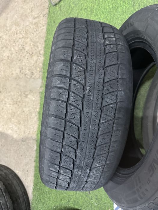 Шина 1шт 215/60 R16