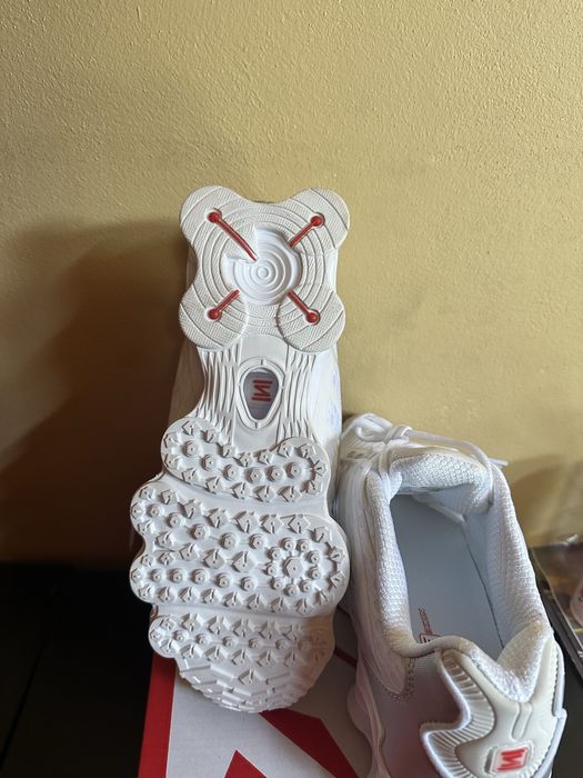 Nike shox noi cu cutie