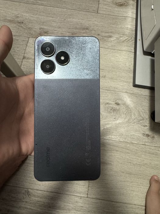 Продаются realme 50 note