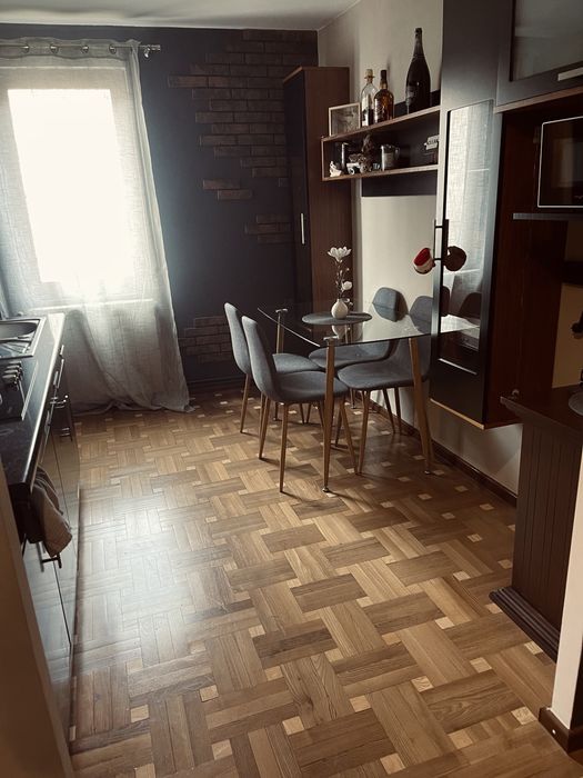 Inchiriez apartament Reghin ( Unirii)