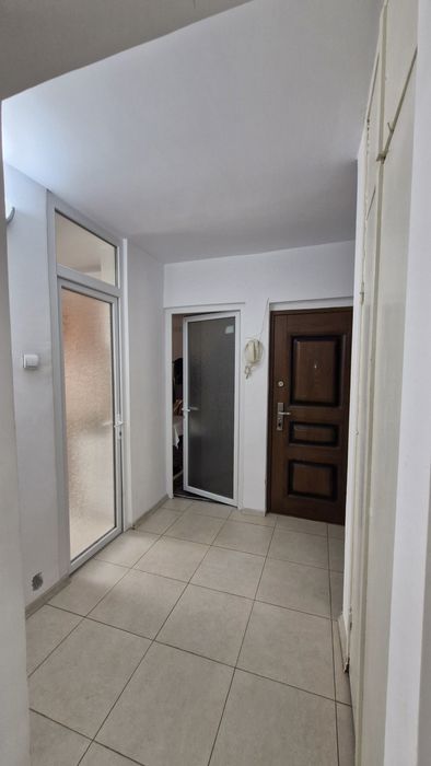 Apartament 2 camere, etaj 1, balcon, Facliei Ploiesti