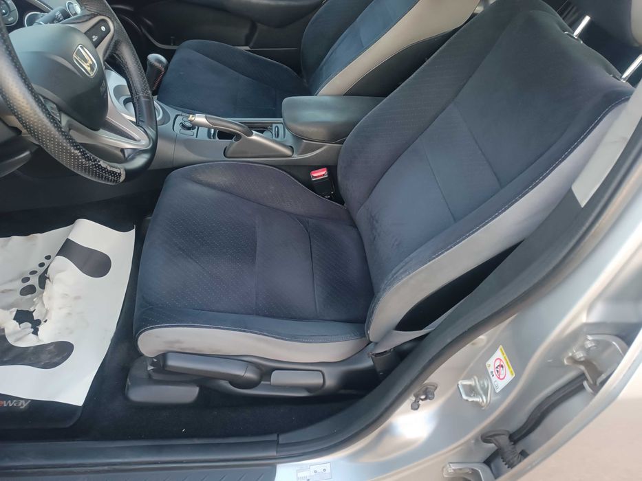 Хонда Сивик 8 / Honda Civic 8 - на части