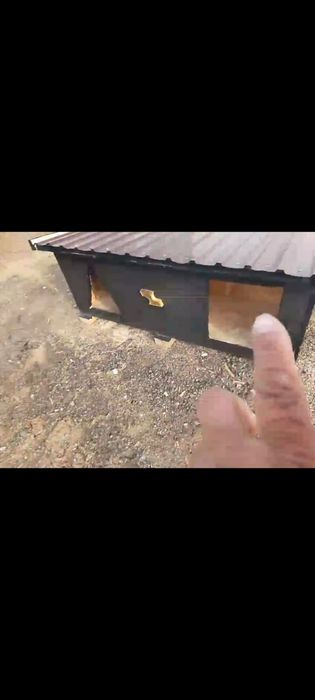 Будка для собак двойная