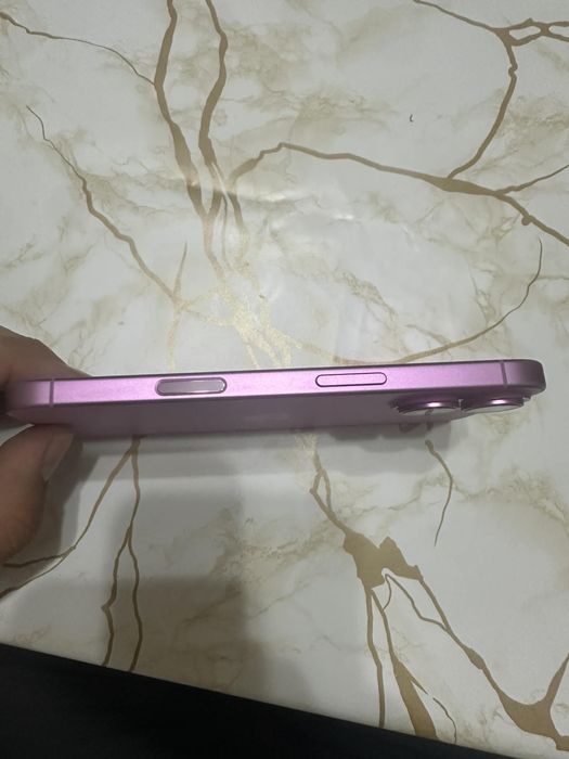 Iphone 16 pink ca nou !!