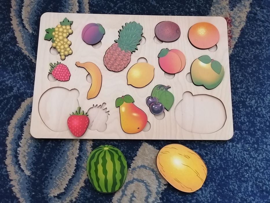 Продам развивающие игрушки