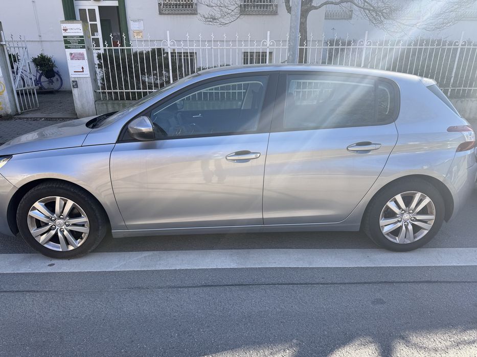 Peugeot 308 2013