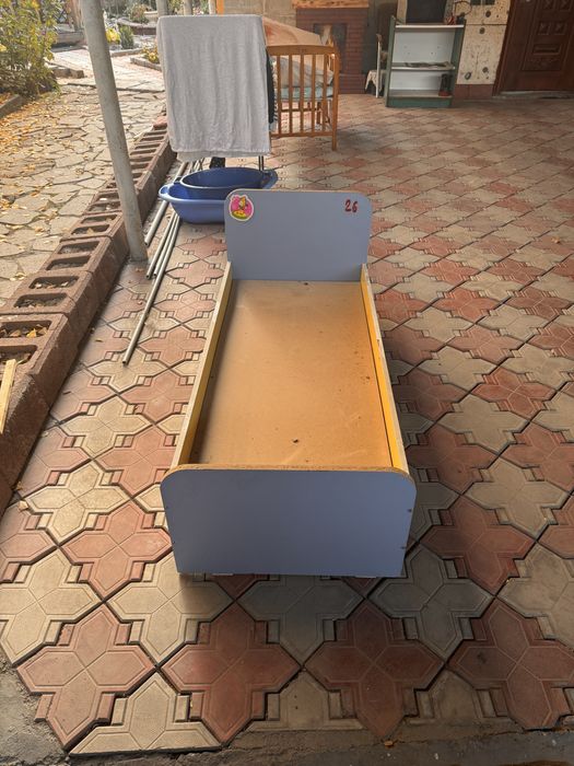 Продам детскую кровать