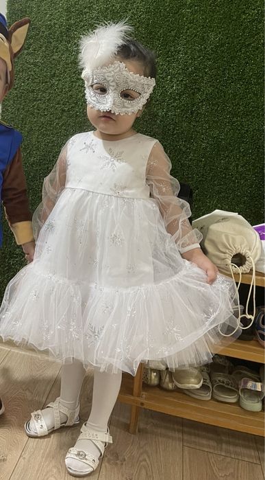 Платье Снежинки нарядное платье