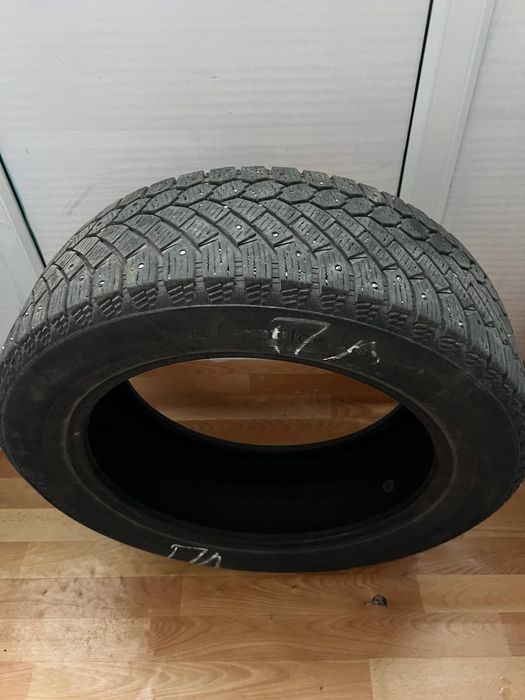 Зимние шины Continental 235/55/19