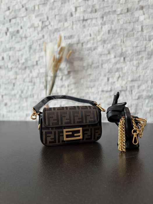 Уникален модел Fendi чанта най висок клас
