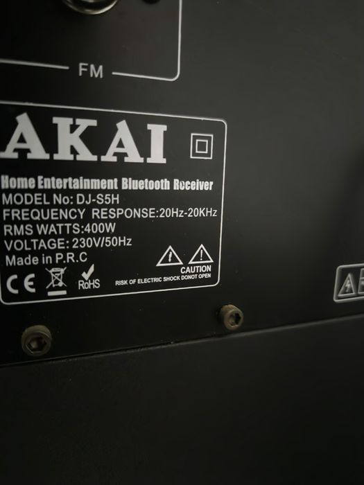 Vând boxa Bluetooth Akai Dj S5H