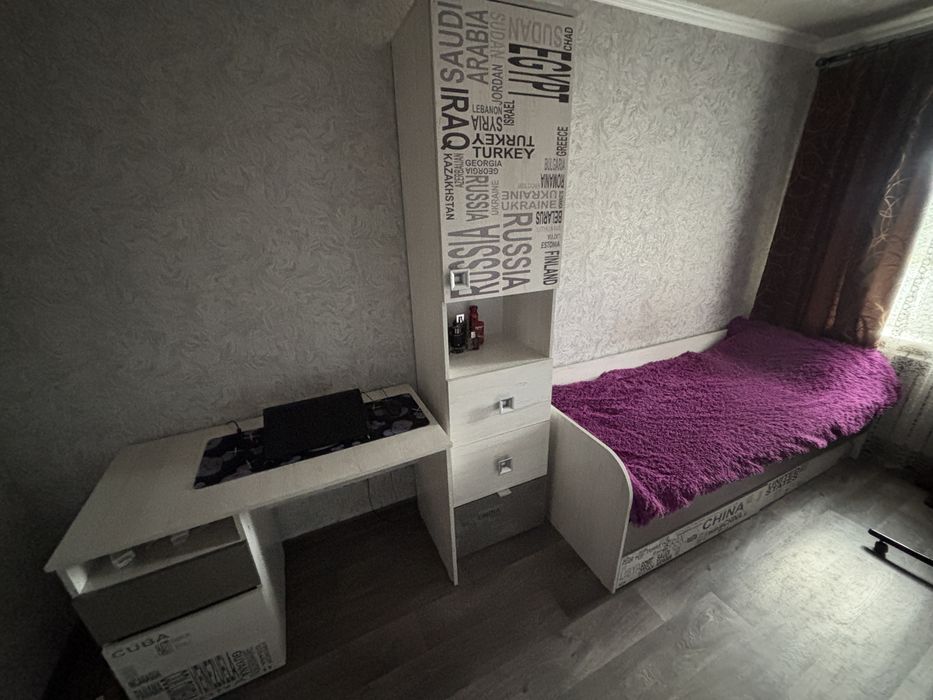 Спальный гарнитур