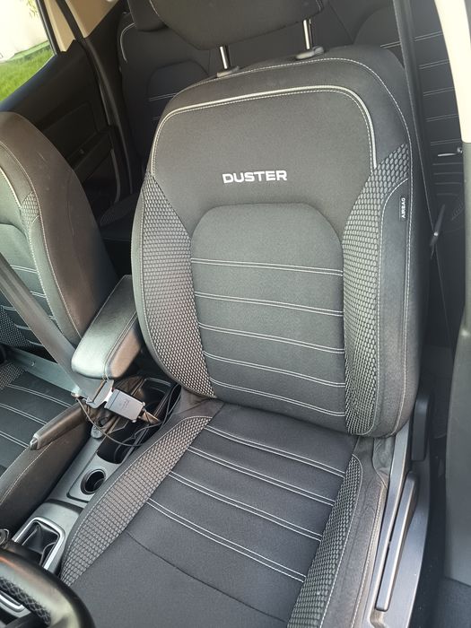 Vând Dacia Duster Unic Proprietar