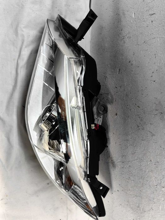 Оригинален НОВ фар  Субару Импреза   Subaru Impreza  2007-2014