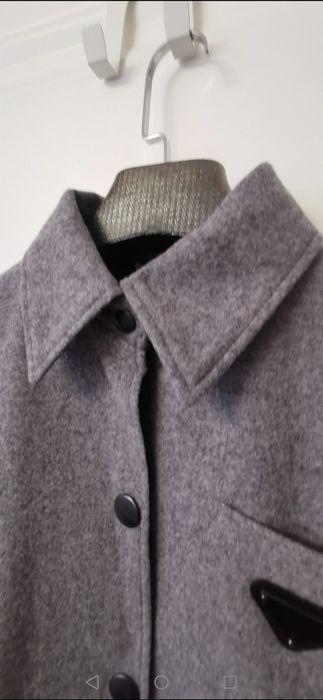 Prada куртка женская