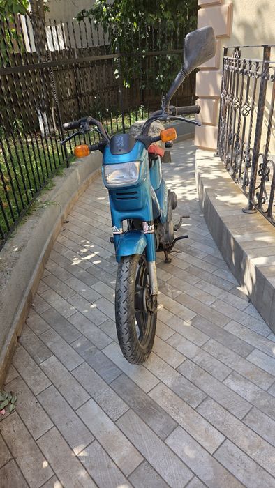 Vând Peugeot Fox