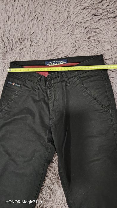 Pantaloni negri bărbați & adolescenți mărimea 26