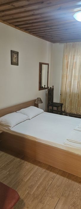 Продавам Вила или  разработен бизнес стаи под наем и ресторант