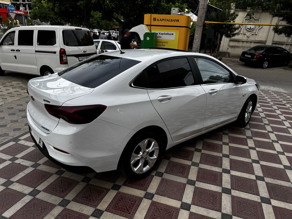 Chevrolet Onix 2023 — 5