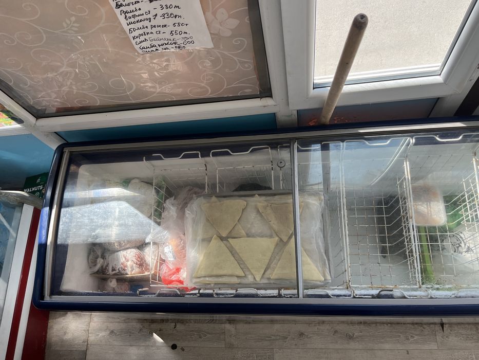 Морозильник для магазина