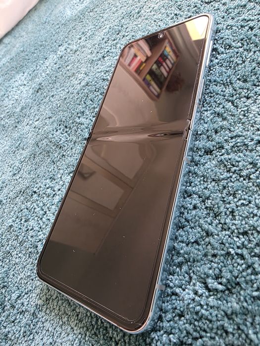 Galaxy Z Flip 5 512GB mint