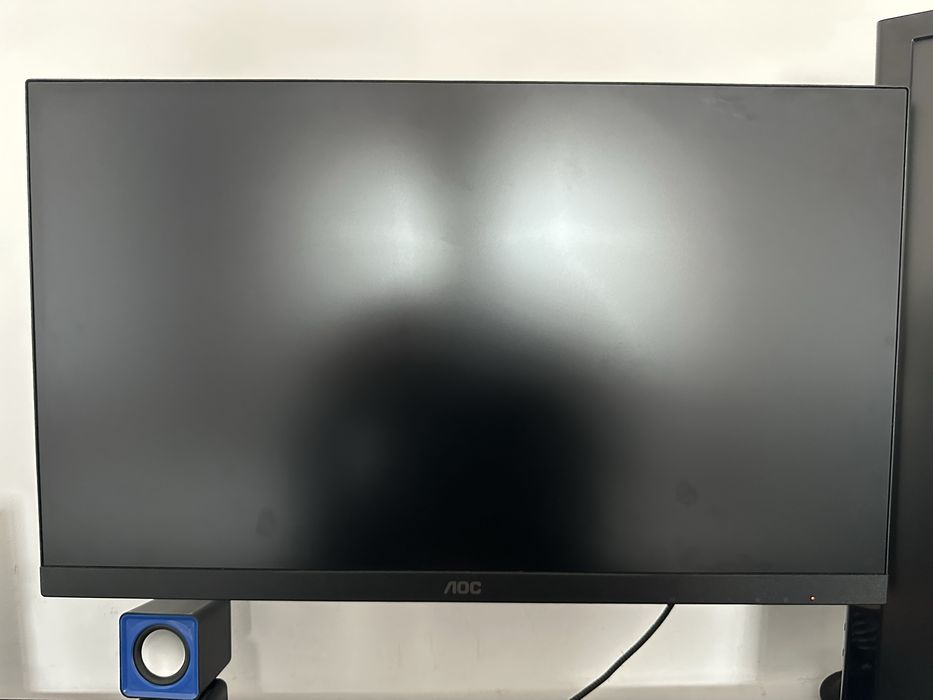 Vand Calculator si monitor