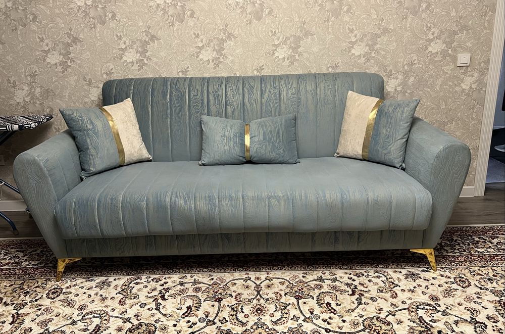 Диван + 2 кресла