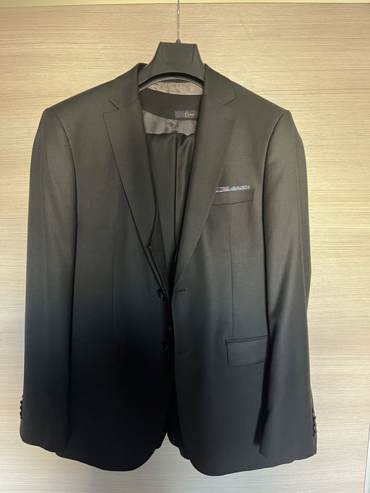 Мъжки стилен костюм