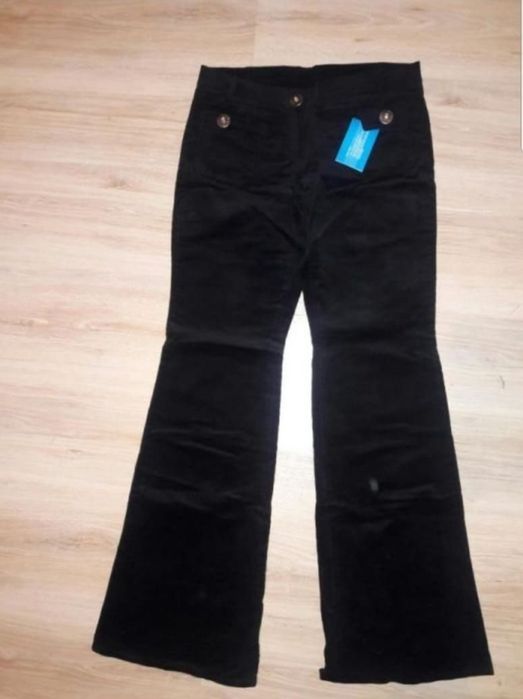 Продам дешево новые модные женские