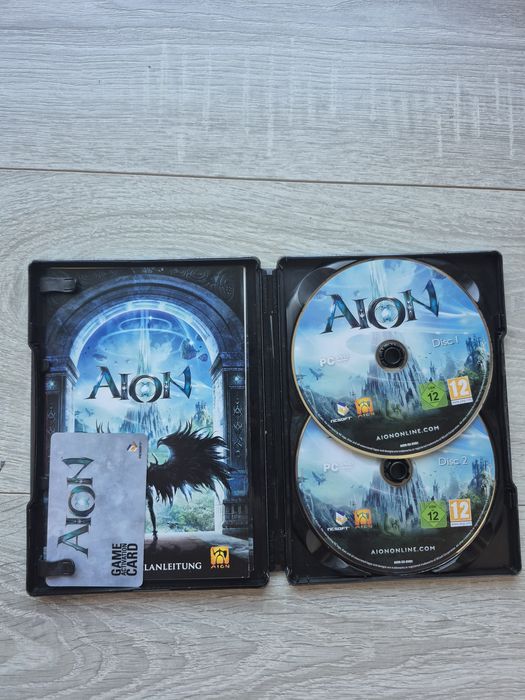 Vând colectie steelbook pentru calculator.