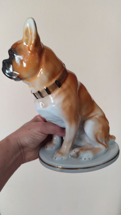 Статуэтки фарфор,гипс