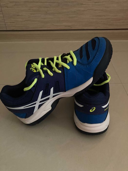 Маратонки Asics номер 36