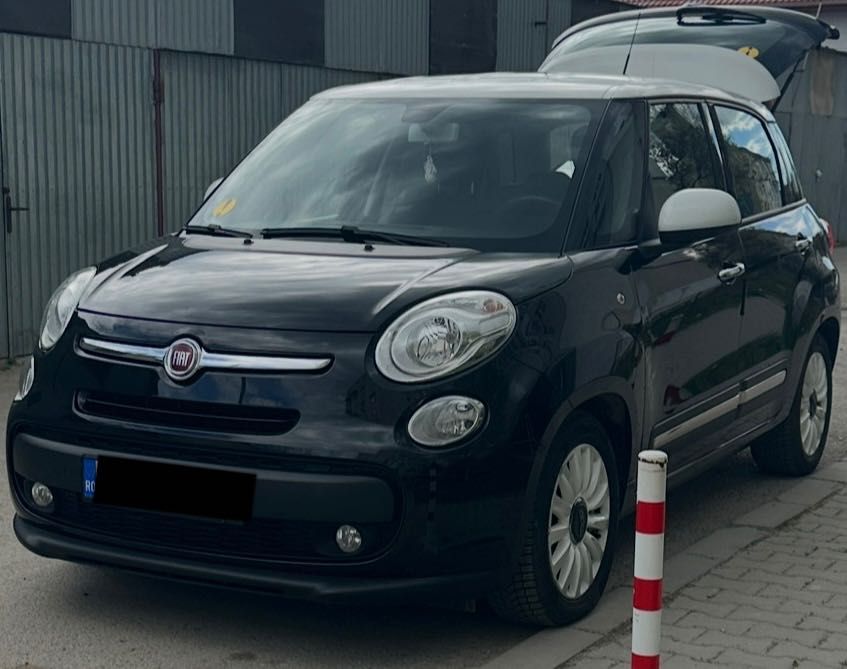 Fiat 500L 2016 piano black