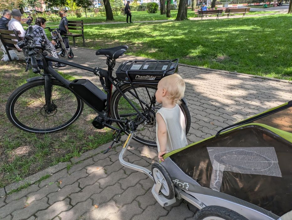 Bicicleta electrica touring autonomie mare bafang trotineta scuter