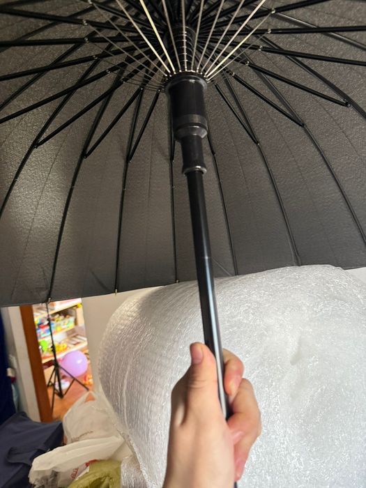 Продам зонтик новый