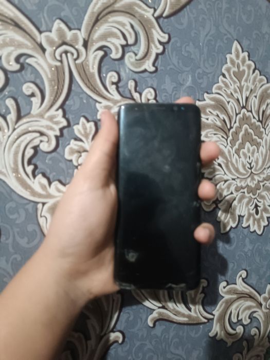Samsung galaxy S8 sotiladi