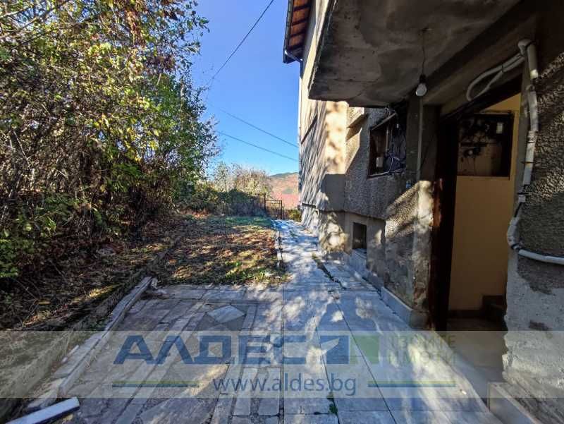 Продава се Къща в с. Кокаляне, Област София-град - 418 кв.м за 1077 €/кв.м - Снимка #7