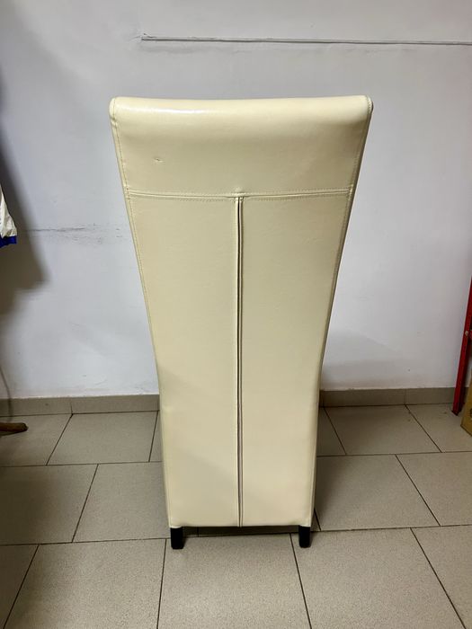 Scaune piele ecologica