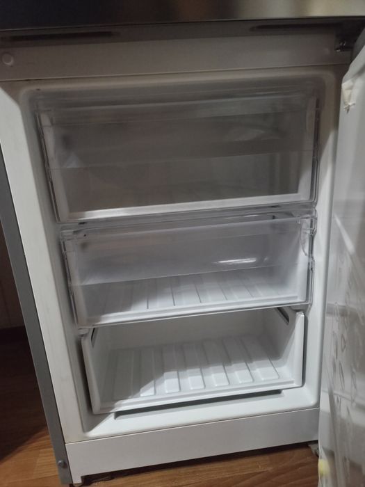 Продам холодильник.